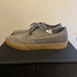 Nike SB Shane
